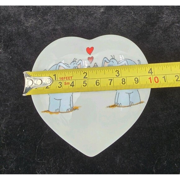Heart Shaped Lidded Trinket Box Elephant Couple Love Vagabond Creations Papel - Picture 5 of 7